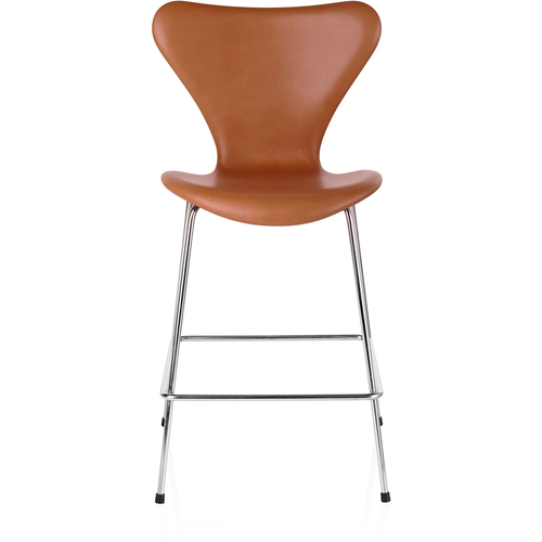 Photo of 3187 Sjuan Fully Upholstered Leather - Soft Cognac - Bar stools & Bar stools - Arne Jacobsen - Brown - Leather/metal/wood