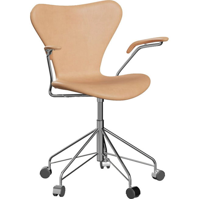 Photo of 3217 Sjuan - Upholstery, Leather, Natural - Desk chairs - Arne Jacobsen - Beige