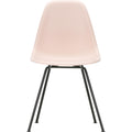 Eames Plastic Chair Dsx - 41 Pale Rose - Basic Dark Base - Matstolar - Charles & Ray Eames - Rosa - Metall/plast
