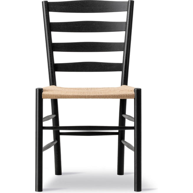 Photo of Klint Chair 3207 / By Kaare Klint - Dining Chair - Black Lacquered Oak / Natural Papercord - W48 X D55 X H85 X Sh45,5 Cm