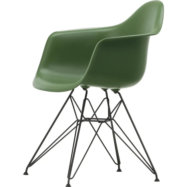 Photo of Eames Plastic Armchair Dar - 48 Forest - Basic Dark Base - Matstolar - Charles & Ray Eames - Grön - Metall/plast