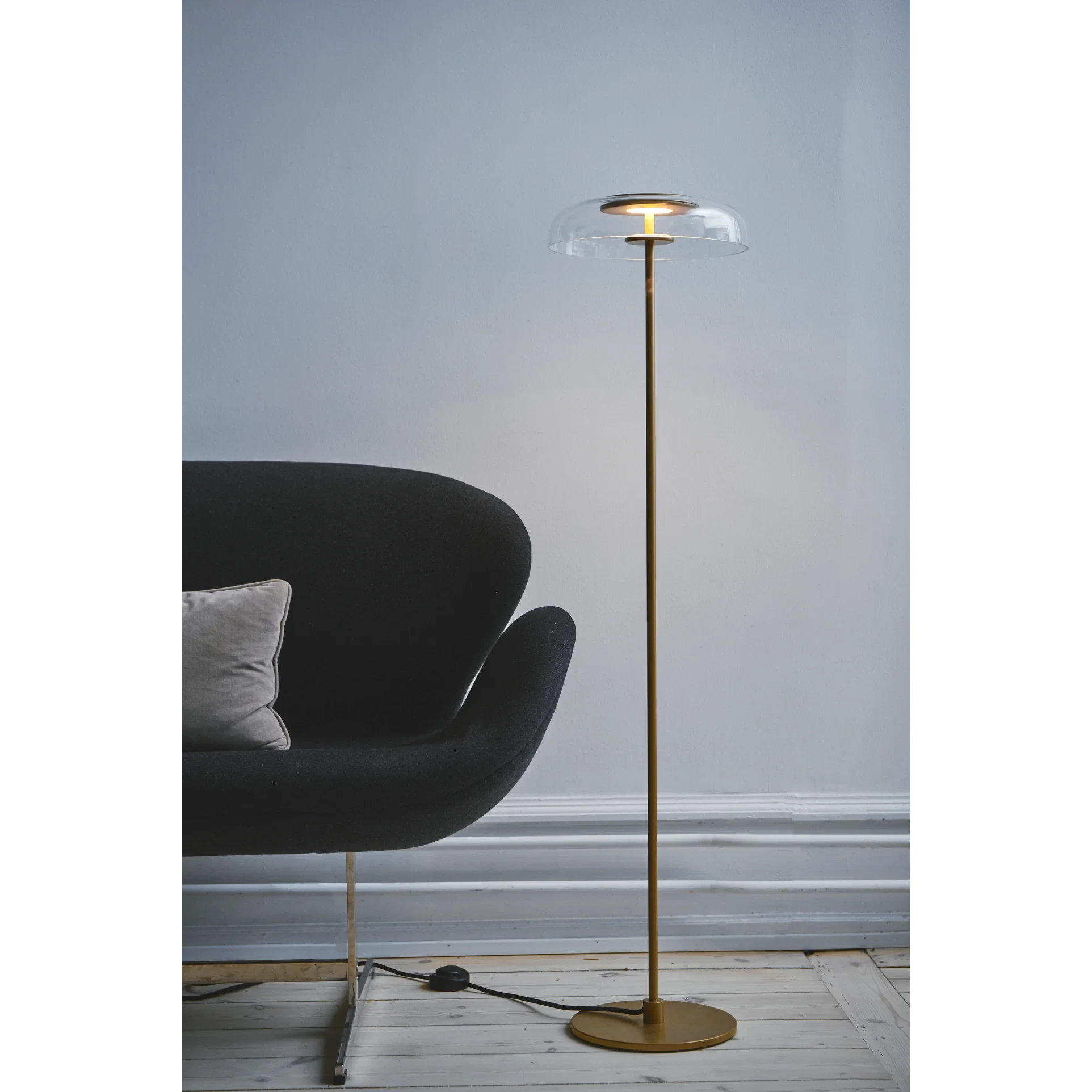 Blossi Floor Lamp Ø29