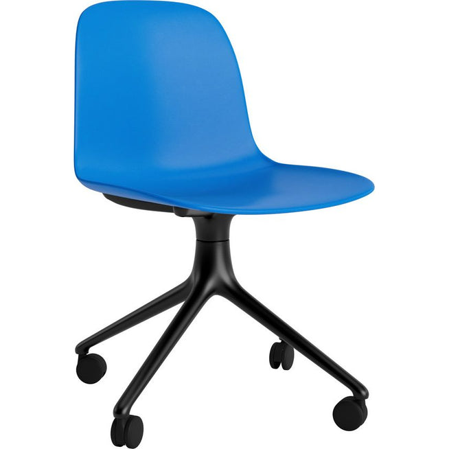 Photo of Form Chair Swivel 4W - Black Aluminium