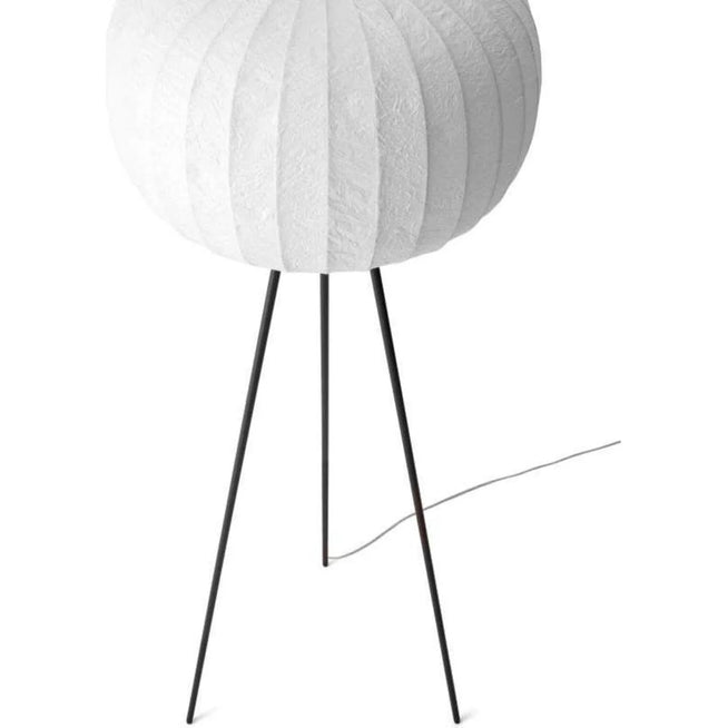 Photo of 581 Floor Lamp White/black