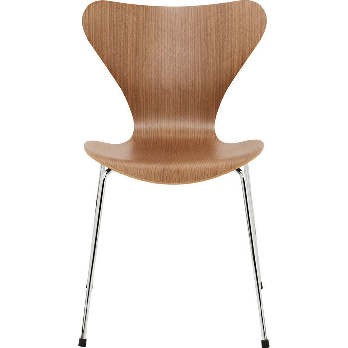 Photo of 3107 Sjuan - Walnut veneer - Dining chairs - Arne Jacobsen - Wood-coloured - Metal/wood