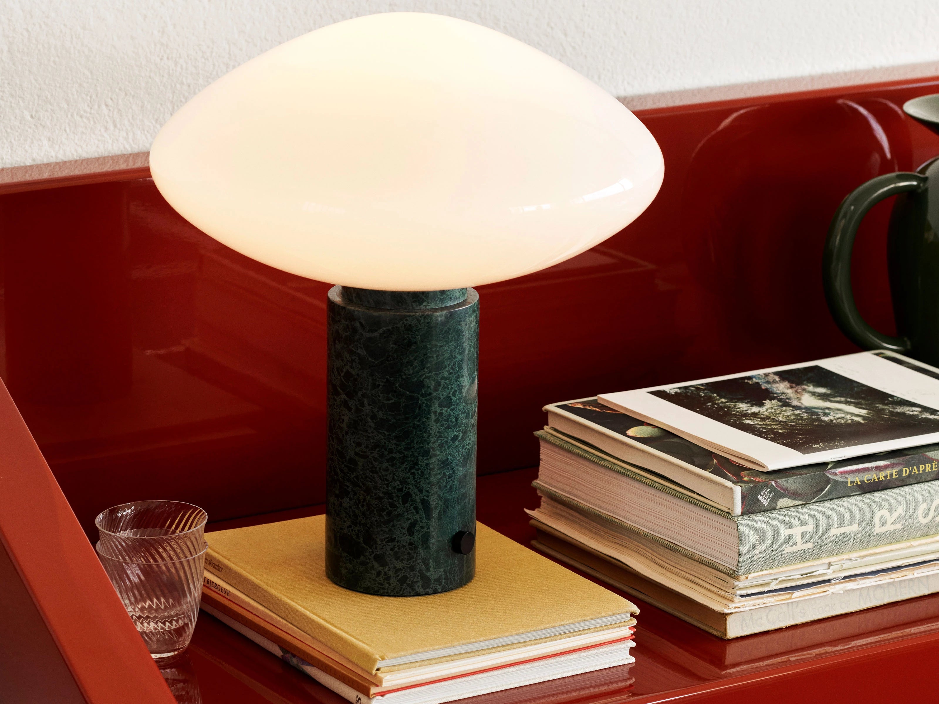 AP17 Mist Table Lamp