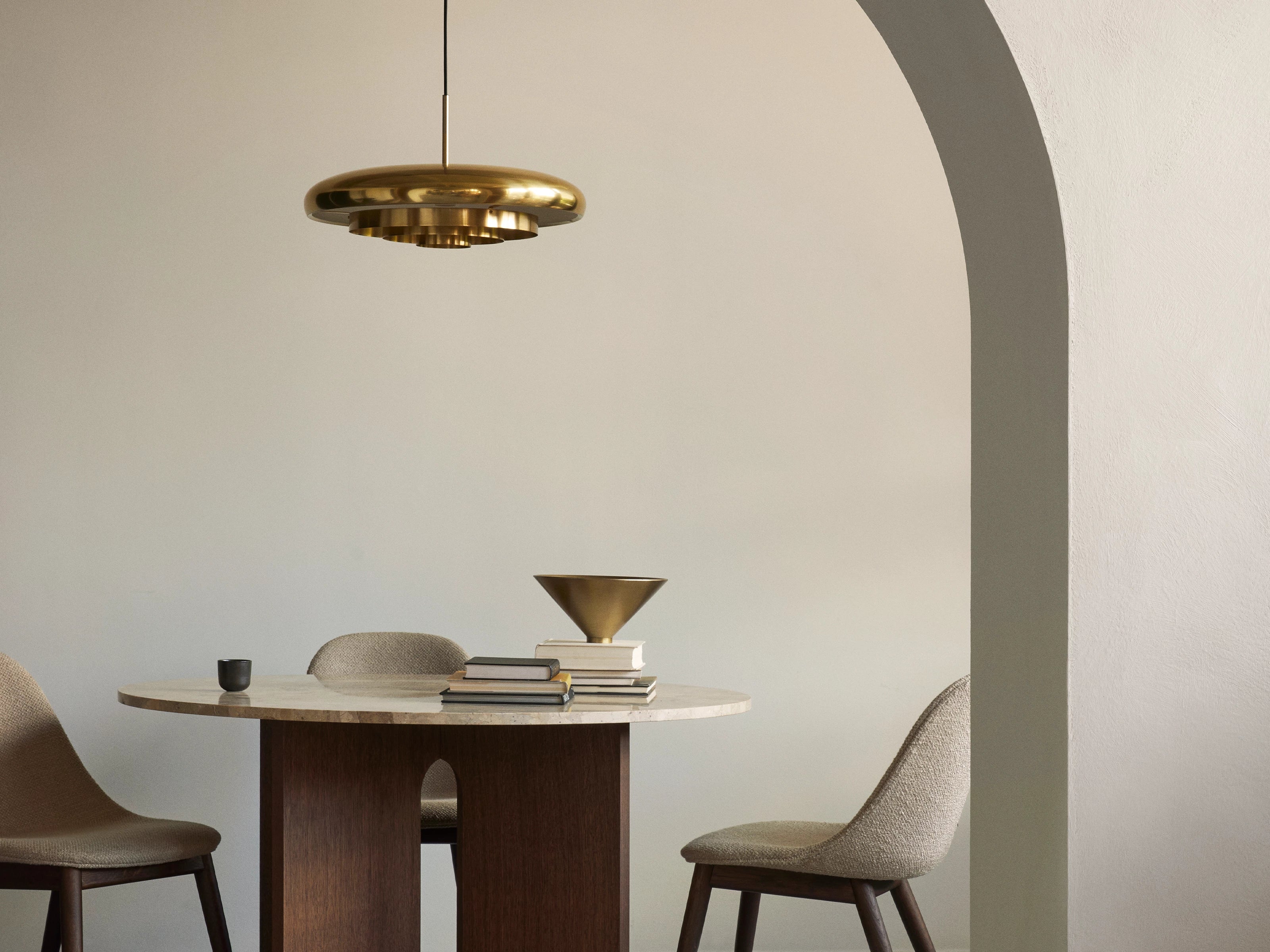 Resonant Pendant Light