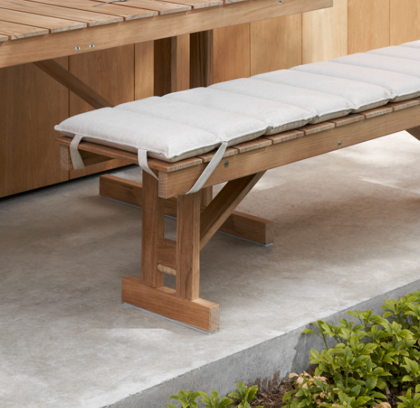 BM1871 Outdoor Bench