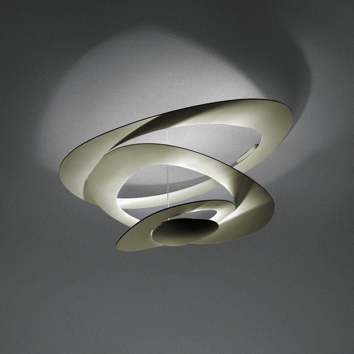 Photo of Pirce Led Taklampa 3000k Guld - Plafonder - Giuseppe Maurizio Scutellà - Guld