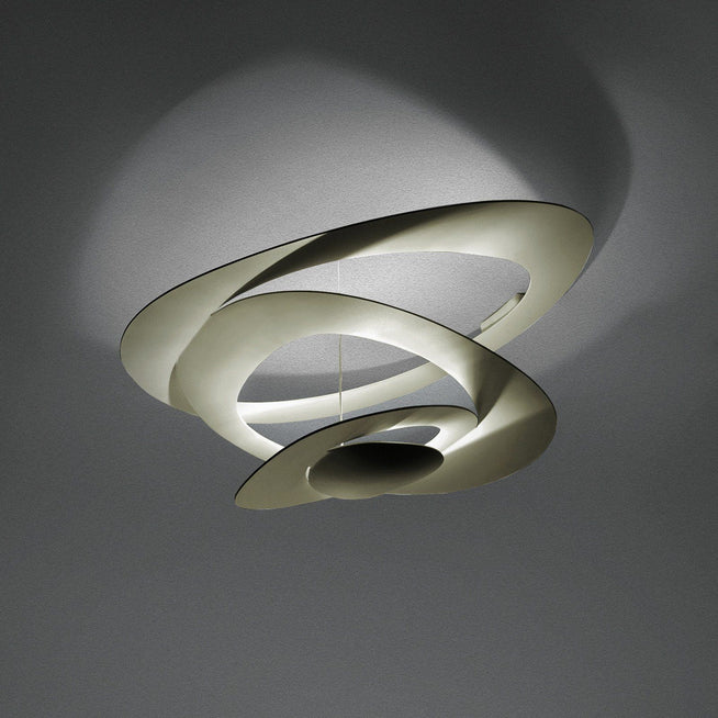 Photo of Pirce Led Taklampa 3000k Guld - Plafonder - Giuseppe Maurizio Scutellà - Guld