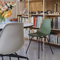 Eames Plastic Chair Dsx - 12 Deep Black - Chrome Base - Matstolar - Charles & Ray Eames - Svart - Metall/plast