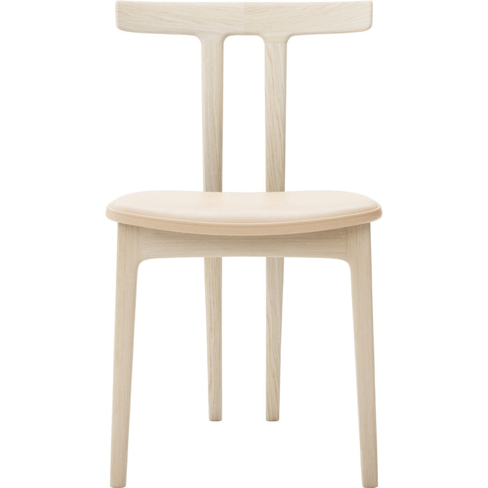 Photo of Carl Hansen - Ow58, T-chair, Soaped Oak, Leather Cat. C Sif 90 - Matstolar - Ole Wanscher - Läder/trä/skum