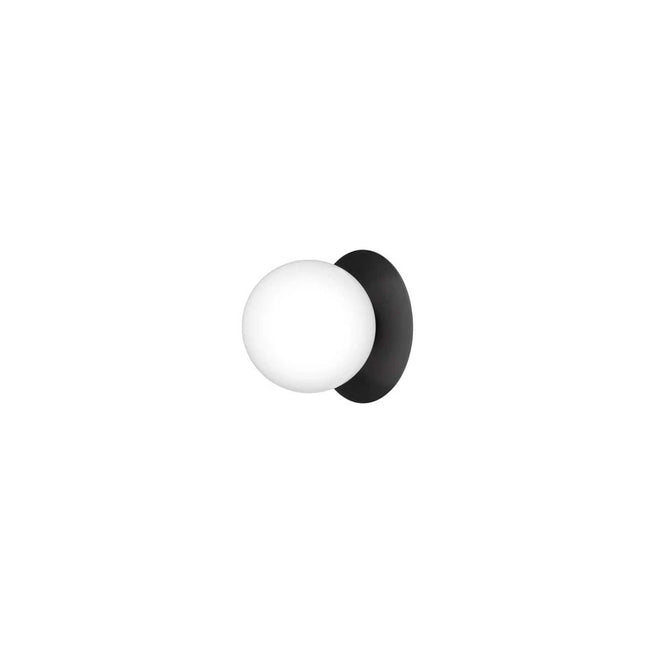 Photo of Liila 1 Outdoor Wall Lamp