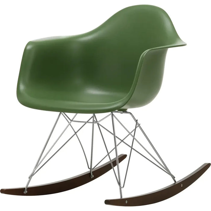 Eames Plastic Armchair Rar - 48 Forest - Chrome Base - Dark Maple - Matstolar - Charles & Ray Eames - Grön - Metall/trä/plast