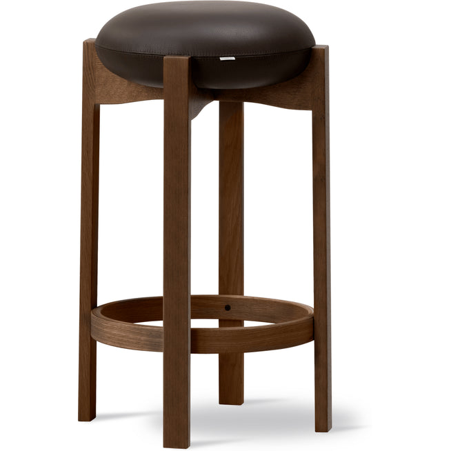 Photo of Pioneer Stool 6831 / By Maria Bruun - Skammel - Primo 86-1 Dark Brown / Smoked Oak Stained - Ø42 X H77 Cm