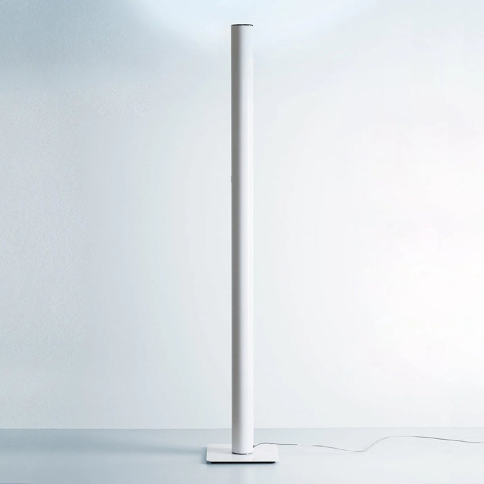 Photo of Ilio Floor Lamp 5000k