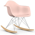 Eames Plastic Armchair Rar - 41 Pale Rose - Chrome Base - Golden Maple - Matstolar - Charles & Ray Eames - Rosa - Metall/trä/plast