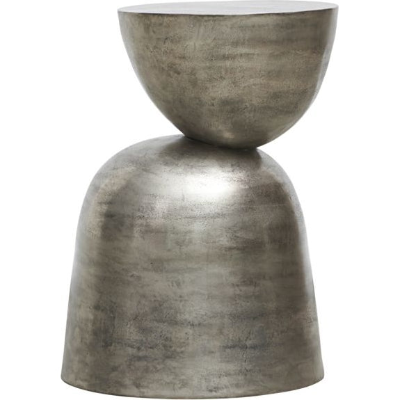 Photo of Heena Sidebord - Metal