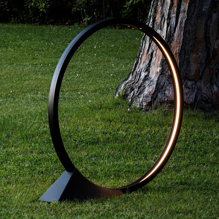 Photo of O Outdoor Floor Lamp