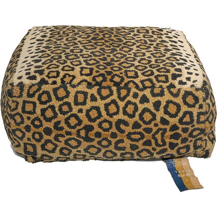 Photo of Leopard pouf - 1.40.15.004.700.5