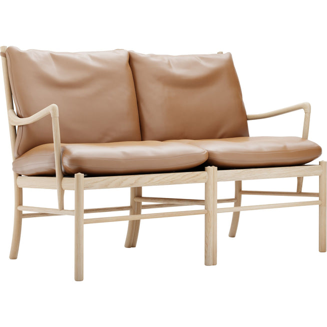 Photo of Carl Hansen - O149-2 - Colonial Sofa, Vitolzad One, LederGrape B Thor - 307 - Tour - Ole Owenser - Brune