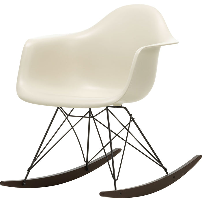 Eames Plastic Armchair Rar - 11 Pebble - Basic Dark Base - Dark Maple - Matstolar - Charles & Ray Eames - Vit - Metall/trä/plast