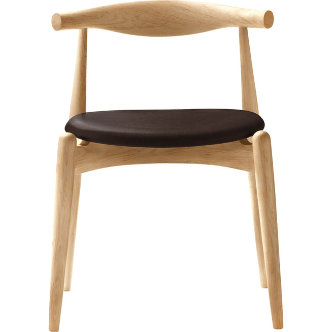 Photo of Carl Hansen - Ch20, Clear lacquered oak, Leather group B Thor