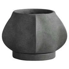 Arket Plant Pot Petit Dark Grey