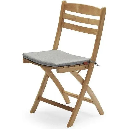 Photo of Skagerak cushion for Selandia chair from Fritz Hansen
