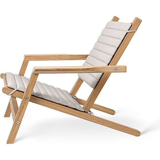 Photo of Seat cushion for the AH603 Outdoor deck chair from Carl Hansen & Søn