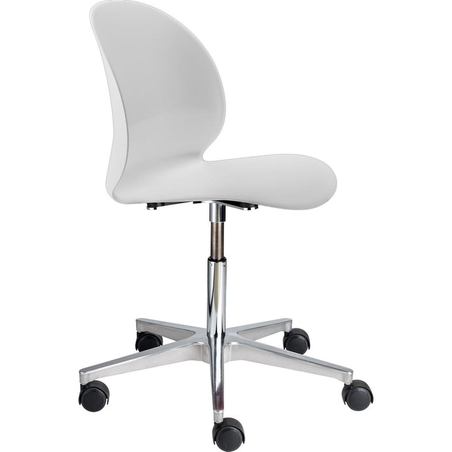Photo of N02-30 Recycle White - Matstolar - Nendo - Vit - Plast