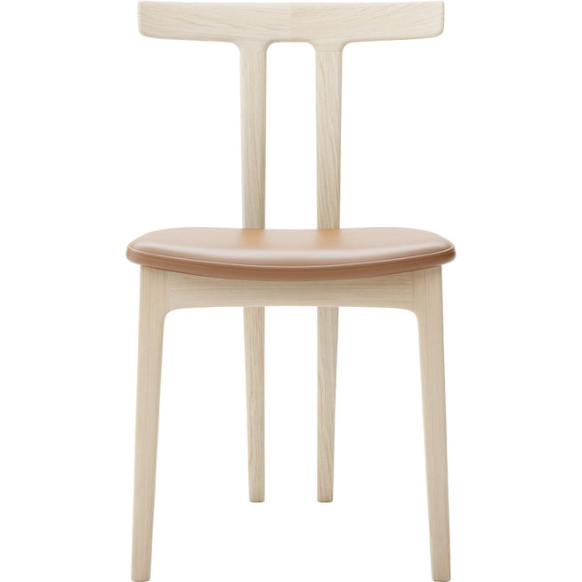 Photo of Carl Hansen - Ow58, T-chair, Soaped Oak, Leather Cat. B Thor 307 - Matstolar - Ole Wanscher - Läder/trä/skum