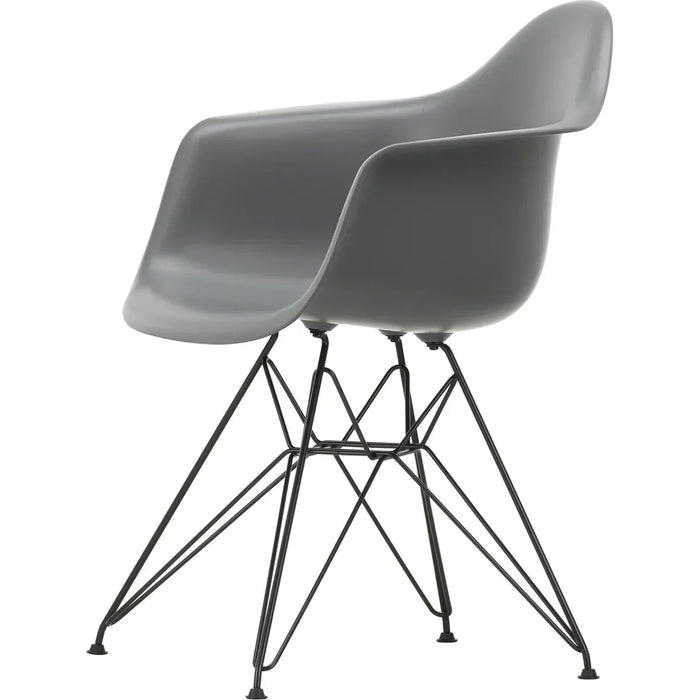 Eames Plastic Armchair Dar - 56 Granite Grey - Basic Dark Base - Matstolar - Charles & Ray Eames - Grå - Metall/plast