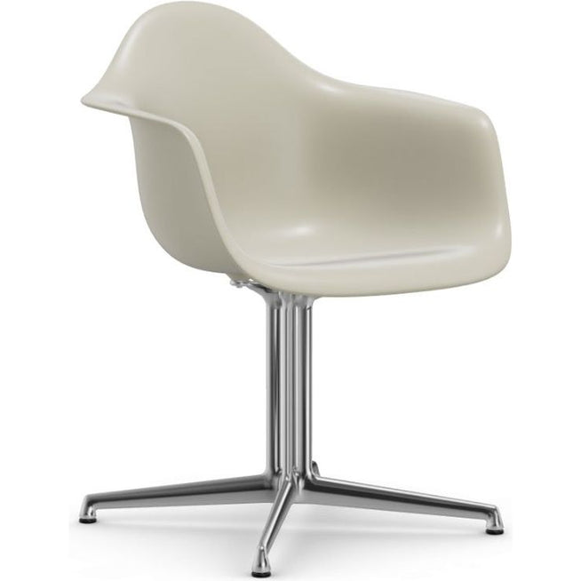 Photo of Eames Plastic Armchair Dal - 23 Ice Grey - Aluminium Polished - Matstolar - Charles & Ray Eames - Grå - Metall/plast