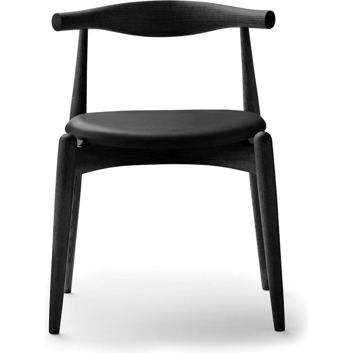 Photo of Carl Hansen - Ch20, Black lacquered oak, Leather group B Thor - 301 - Dining chairs - Hans J. Wegner - Black - Wood