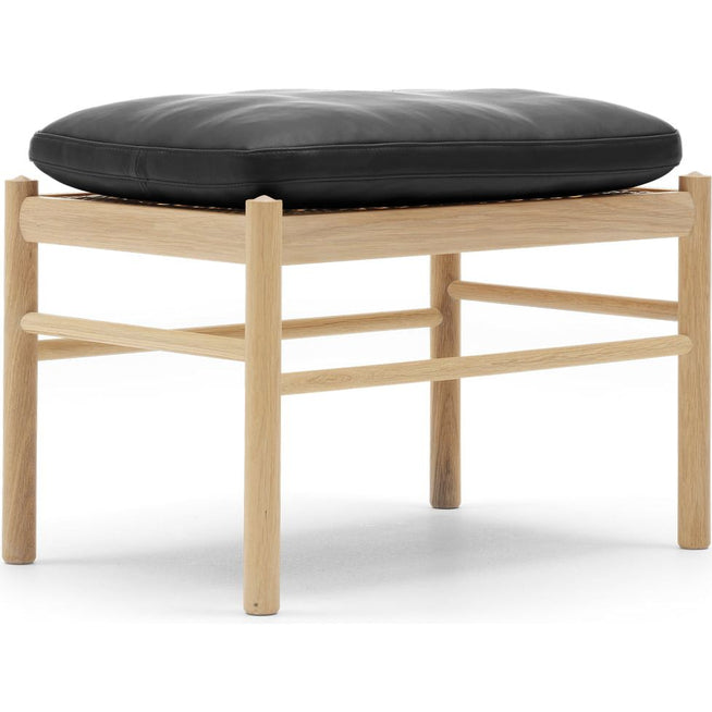 Photo of Carl Hansen - Ow149f - Colonial Footstool, Soaped Oak, Leather Group C Sif