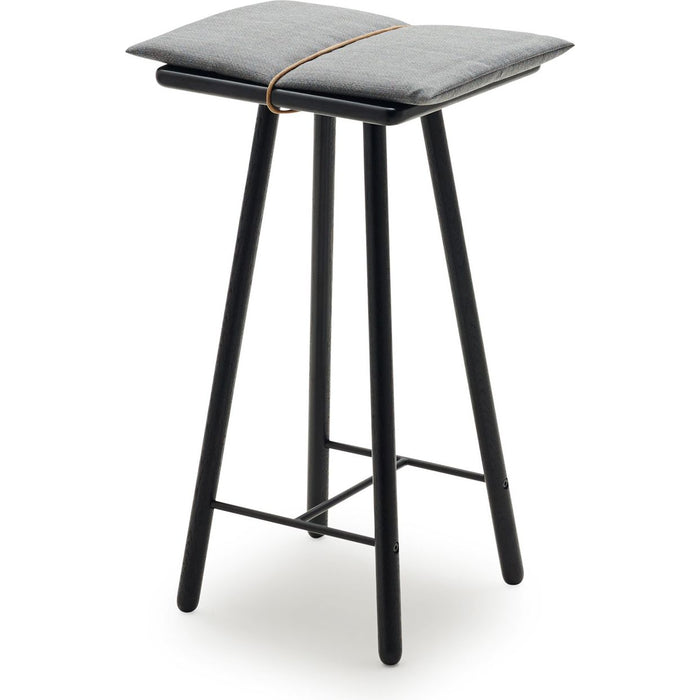 Georg Bar Stool Black Lacquered Seat Height 66 cm - Bar Stools & Bar Stools - Christina Liljenberg Halstrøm - Black - Leather/Wood/Wool