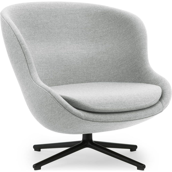 Photo of Hyg Lounge Chair By Simon Legald / Low - Lænestol - Synergy / Sort Aluminium Drejestel - H: 84,5 X L: 83 X D: 80 X Sh: 40 Cm - 18,8 Kg