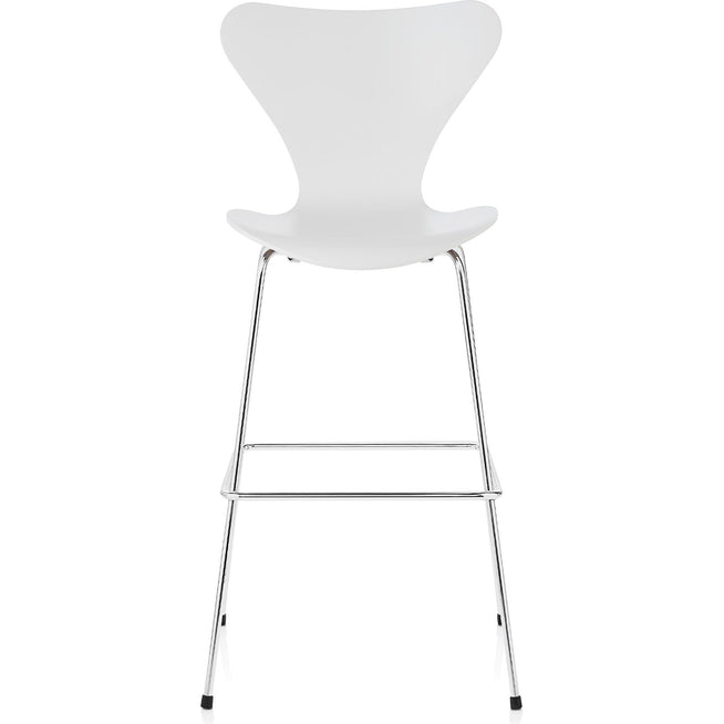 Photo of 3187 Sjuan, Lacquered Beech veneer, White - Bar stools & Bar stools - Arne Jacobsen - White - Metal/wood