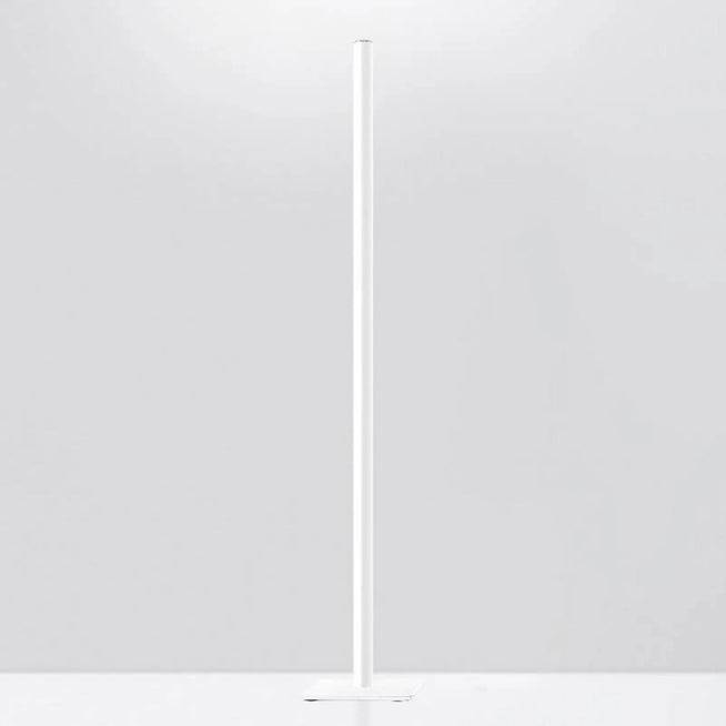 Photo of Ilio Mini Floor Lamp 3000k