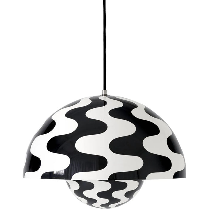 Photo of Flowerpot VP7 Pendant Lamp