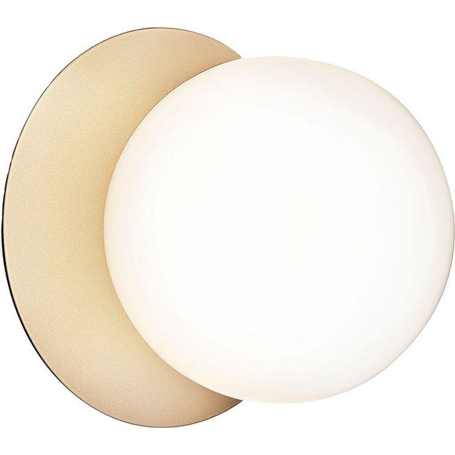 Photo of Liila 1 Nordic Gold/opal White - Vägglampor - Sofie Refer - Guld