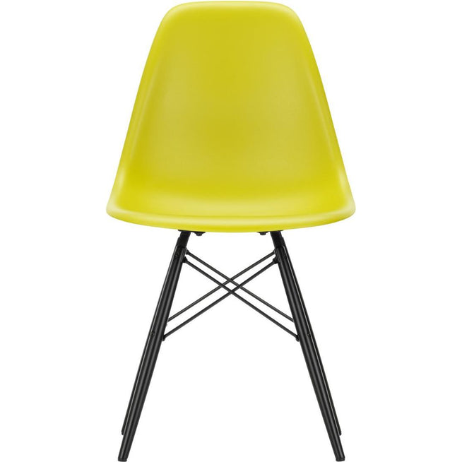 Photo of Eames Plastic Chair Dsw - 34 Mustard - Black Maple - Matstolar - Charles & Ray Eames - Gul - Metall/trä/plast