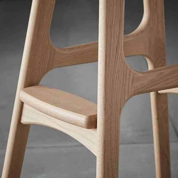 Buck Bar Stool