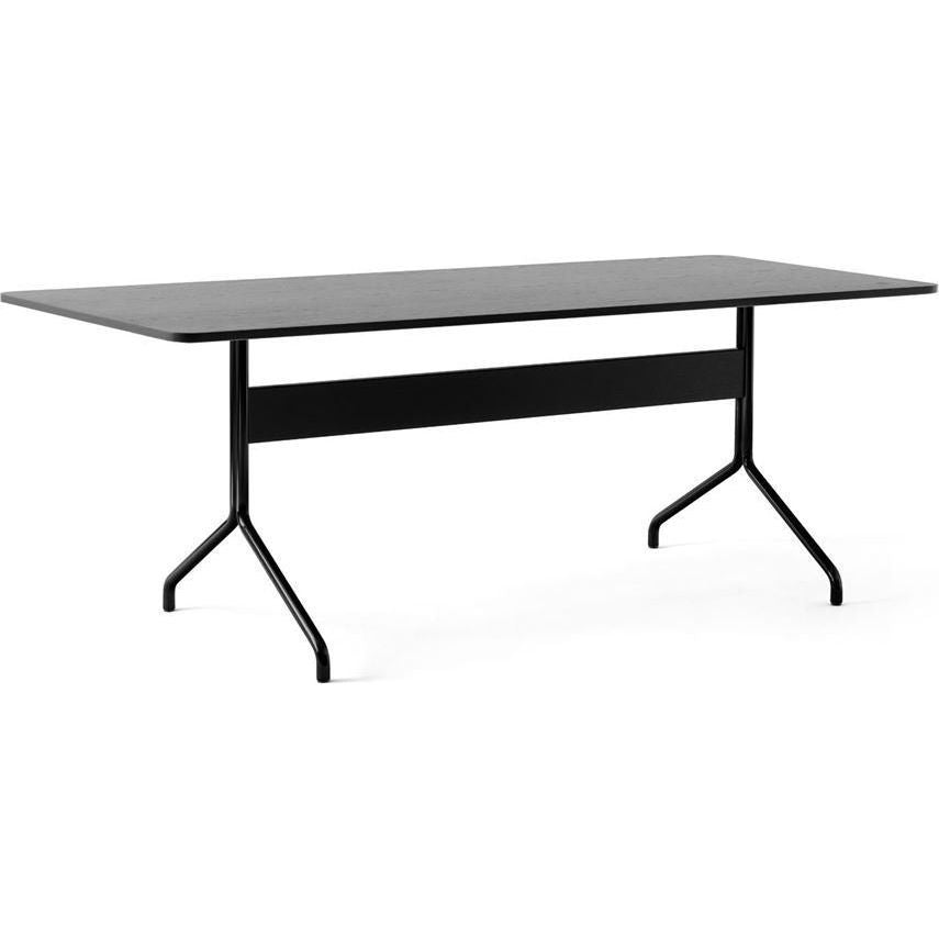 Pavilion AV19 Table