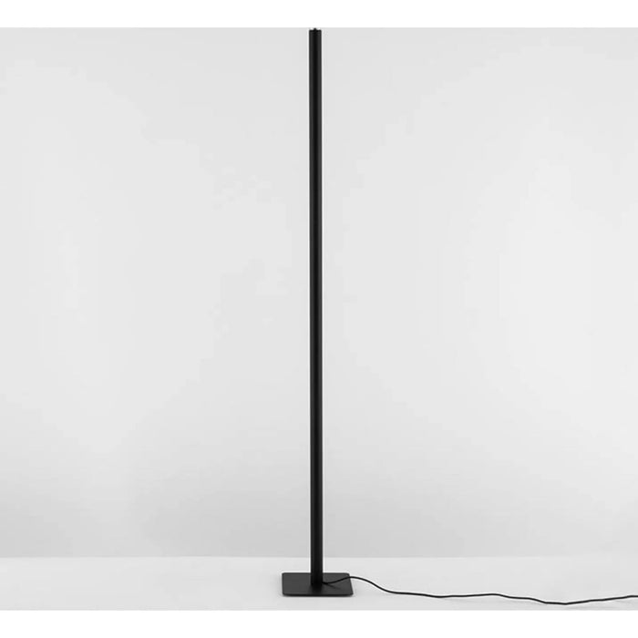 Photo of Ilio Mini Floor Lamp 3000k