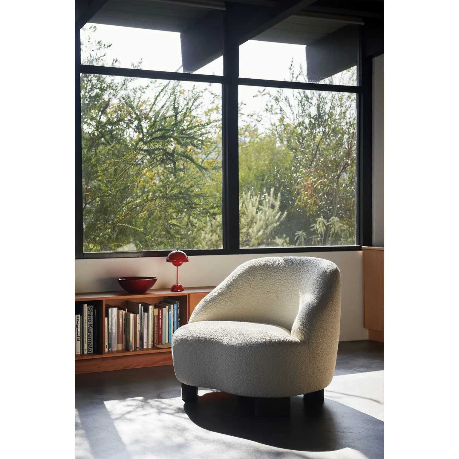 Margas LC1 Lounge Chair