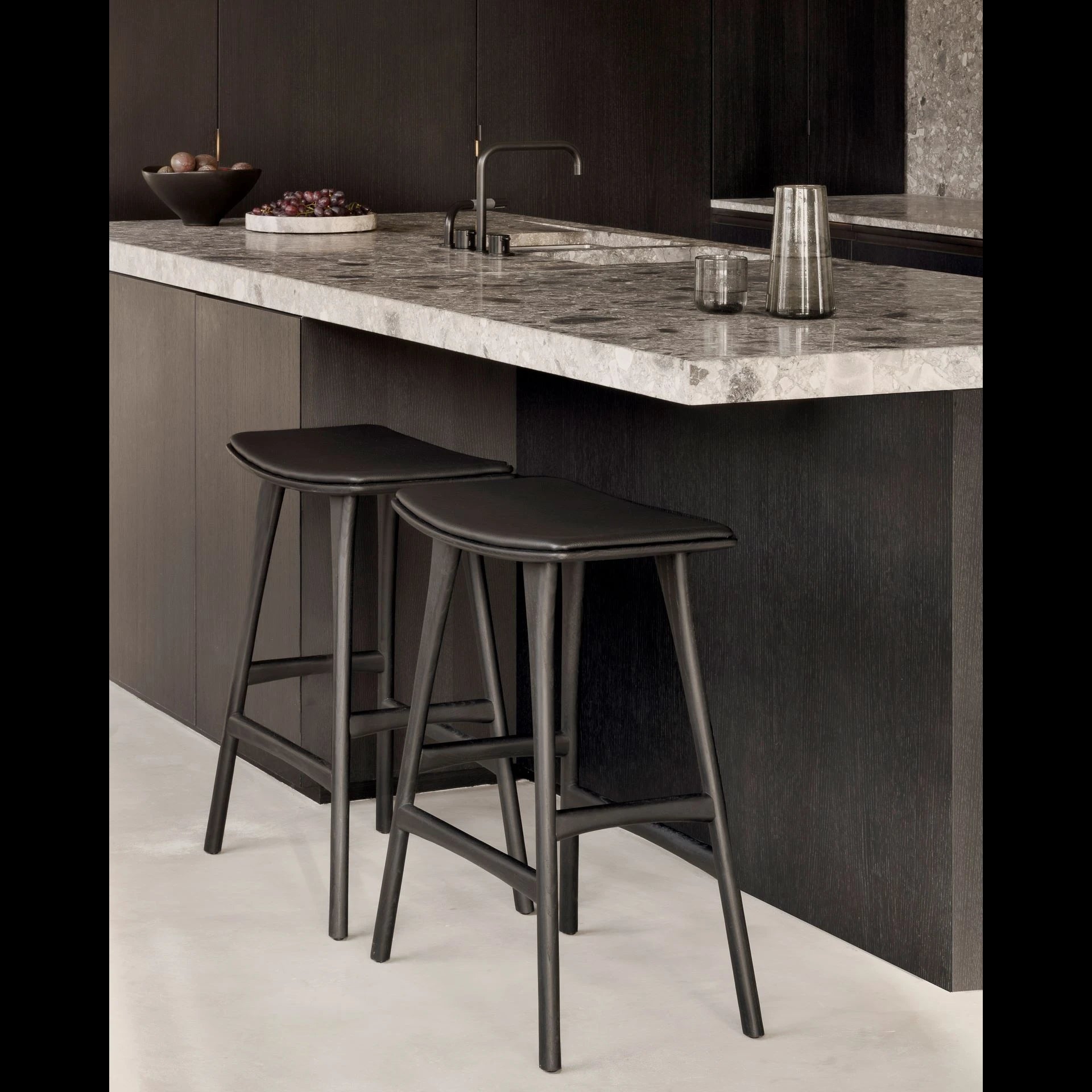 Osso Counter Stool