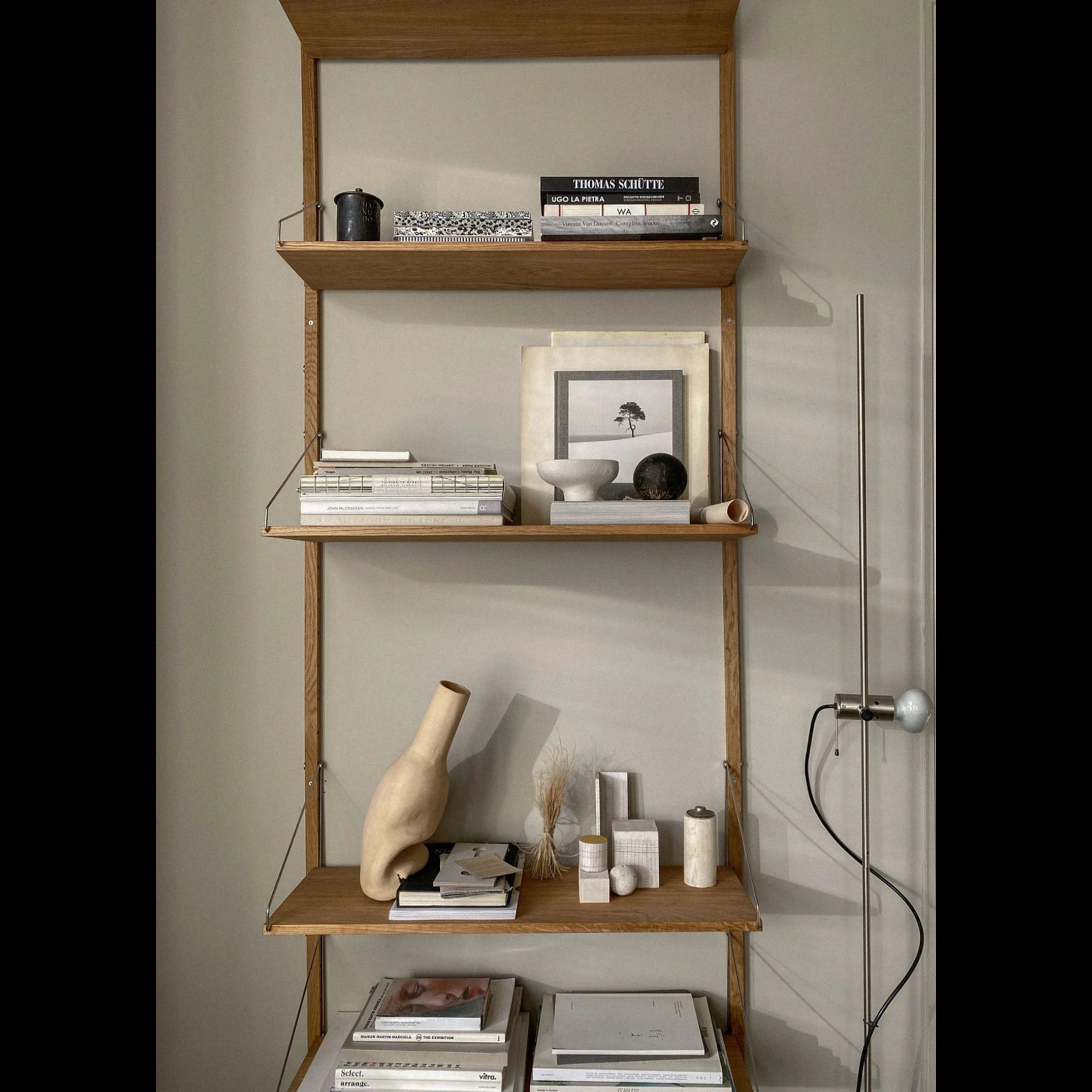 Shelf Library H1852 / Single Section