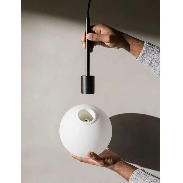 TR Bulb Pendant Lamp